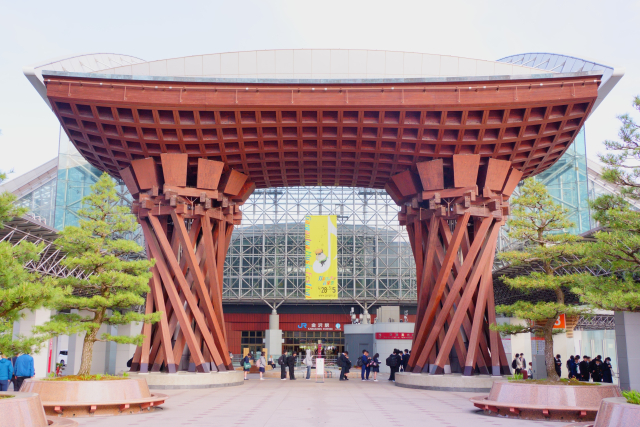 金沢駅